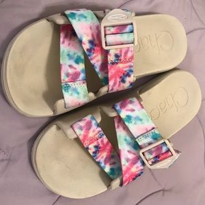 Tie dye Chaco slides - size 6 - worn 3 times